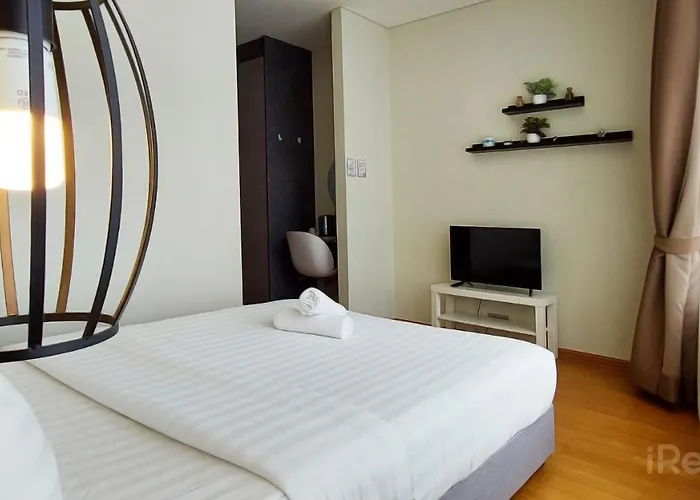 Private Room At Sky Suites Klcc By Irent365